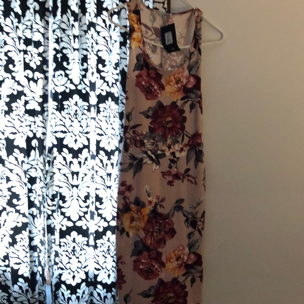 Floral Midi bodycon dress